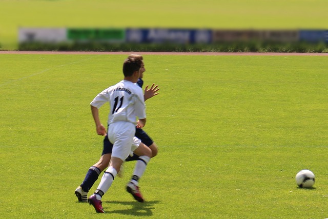 凯尔特人117-103灰熊取9连胜 霍福德26+9创纪录助绿军稳居东部第二.